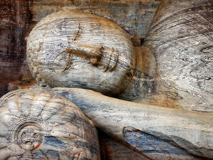 Rondreis Sri Lanka 'on a Shoestring' (2 weken); Ontmoeting met hindoes en boeddhisten